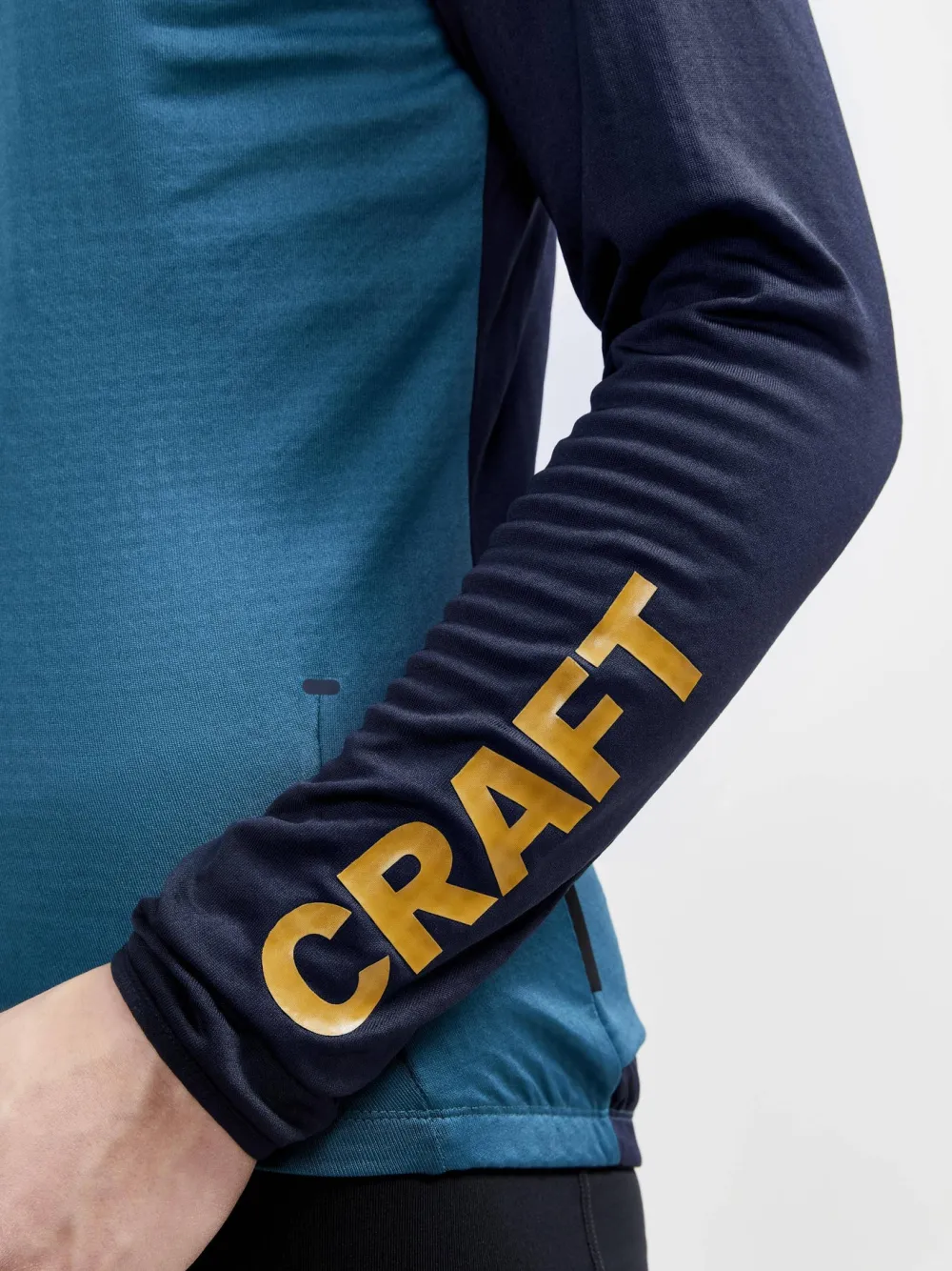 Craft Sportswear Men's Core Bike SubZ Long-Sleeve Jersey