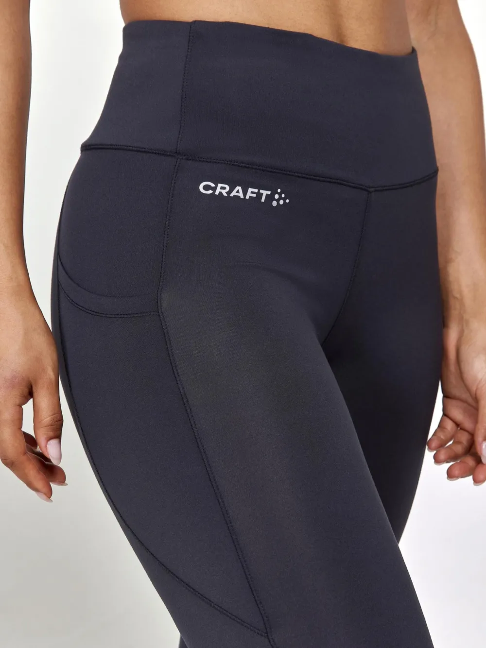 Women Craft Sportswear WOMEN'S ADV ESSENCE CAPRI TRAINING TIGHTS 2 -