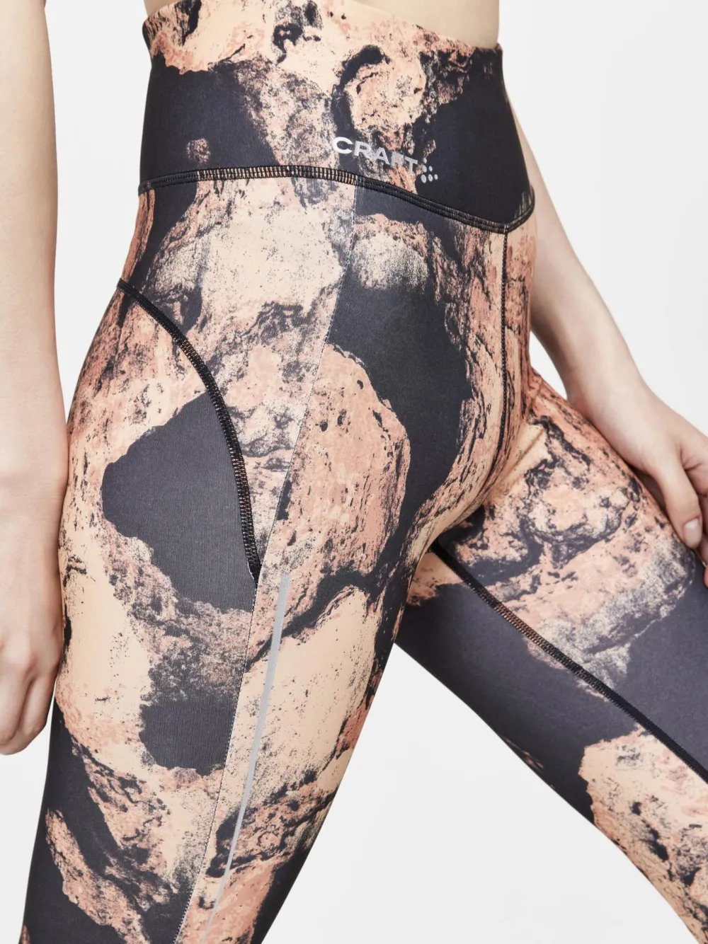 Women Craft Sportswear WOMEN'S ADV ESSENCE RUNNING TIGHTS -