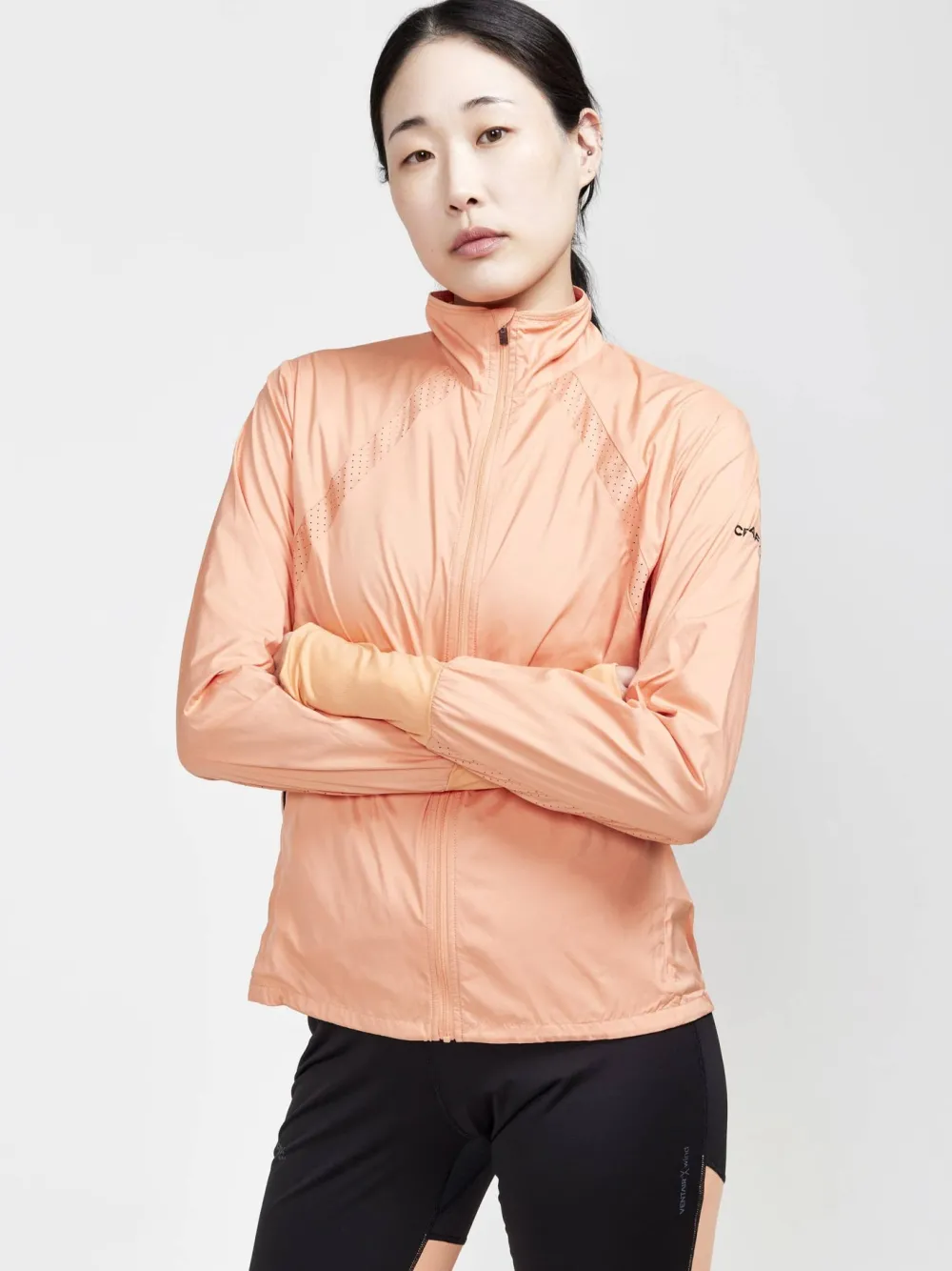 Women Craft Sportswear Women's ADV Essence Wind Jacket -