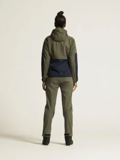 Women Craft Sportswear Women's Core Backcountry Hood Jacket -