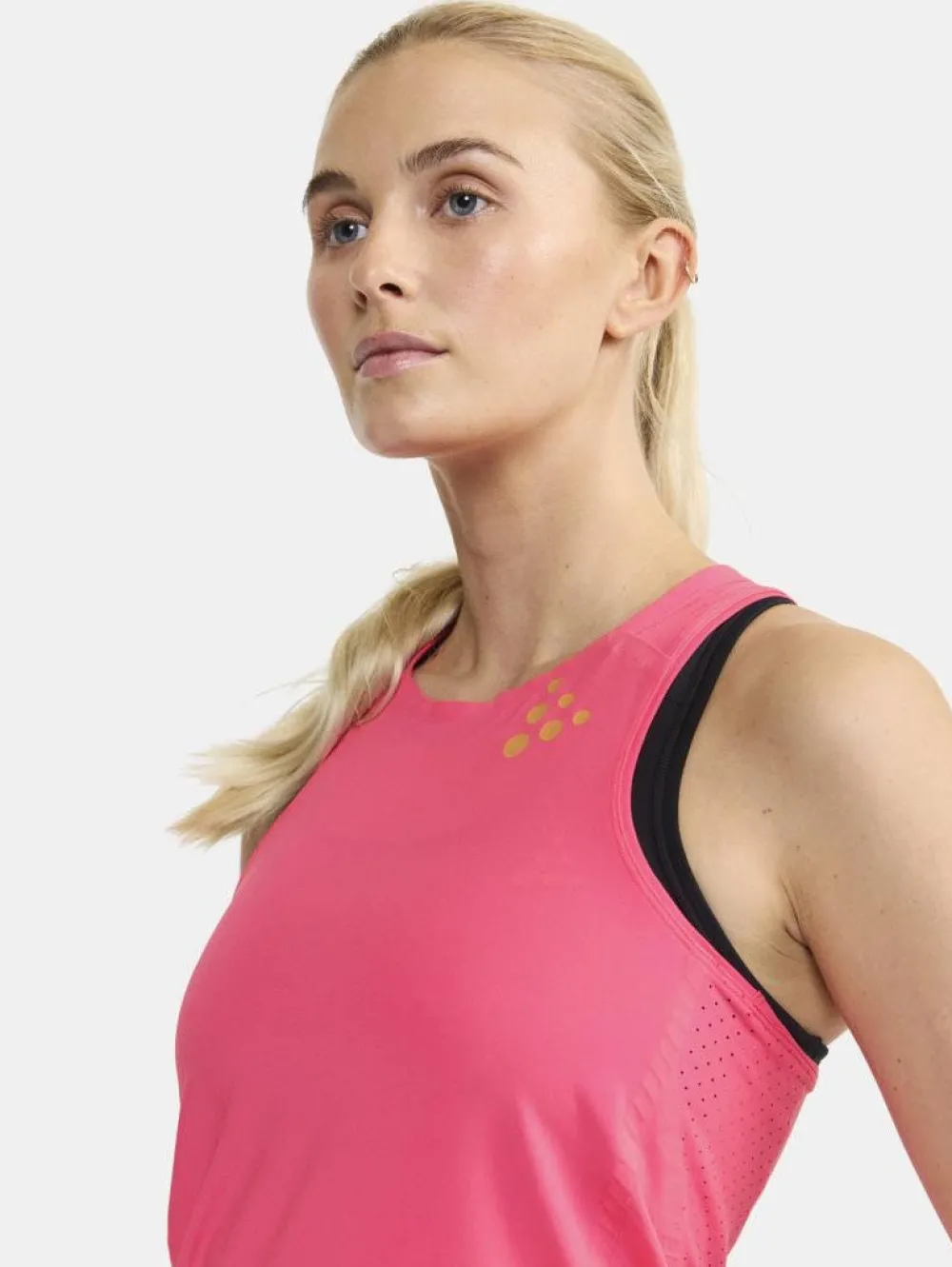 Women Craft Sportswear Women's PRO Hypervent Running Singlet 2